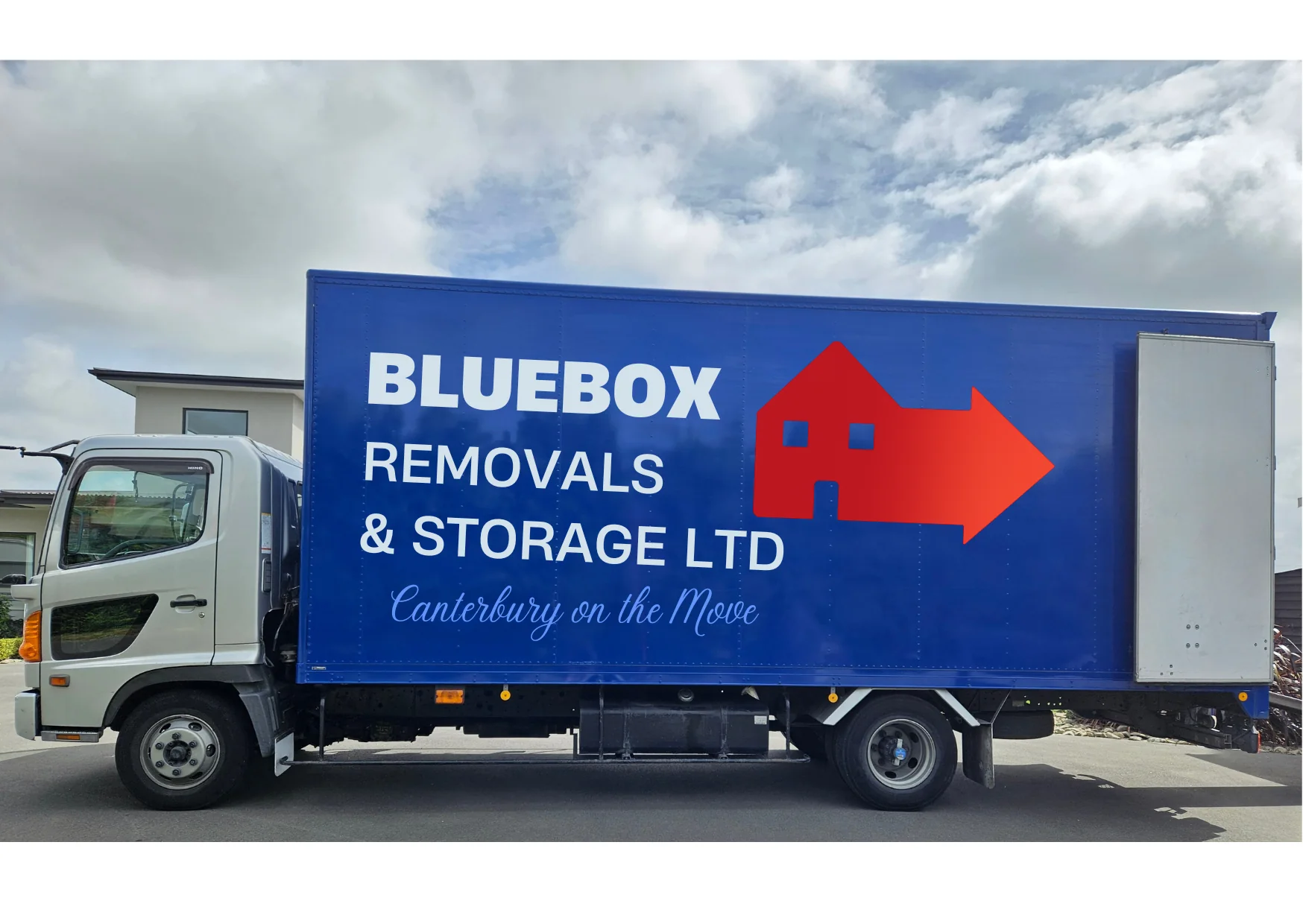 The Bluebox Removals and Storage truck in Canterbury